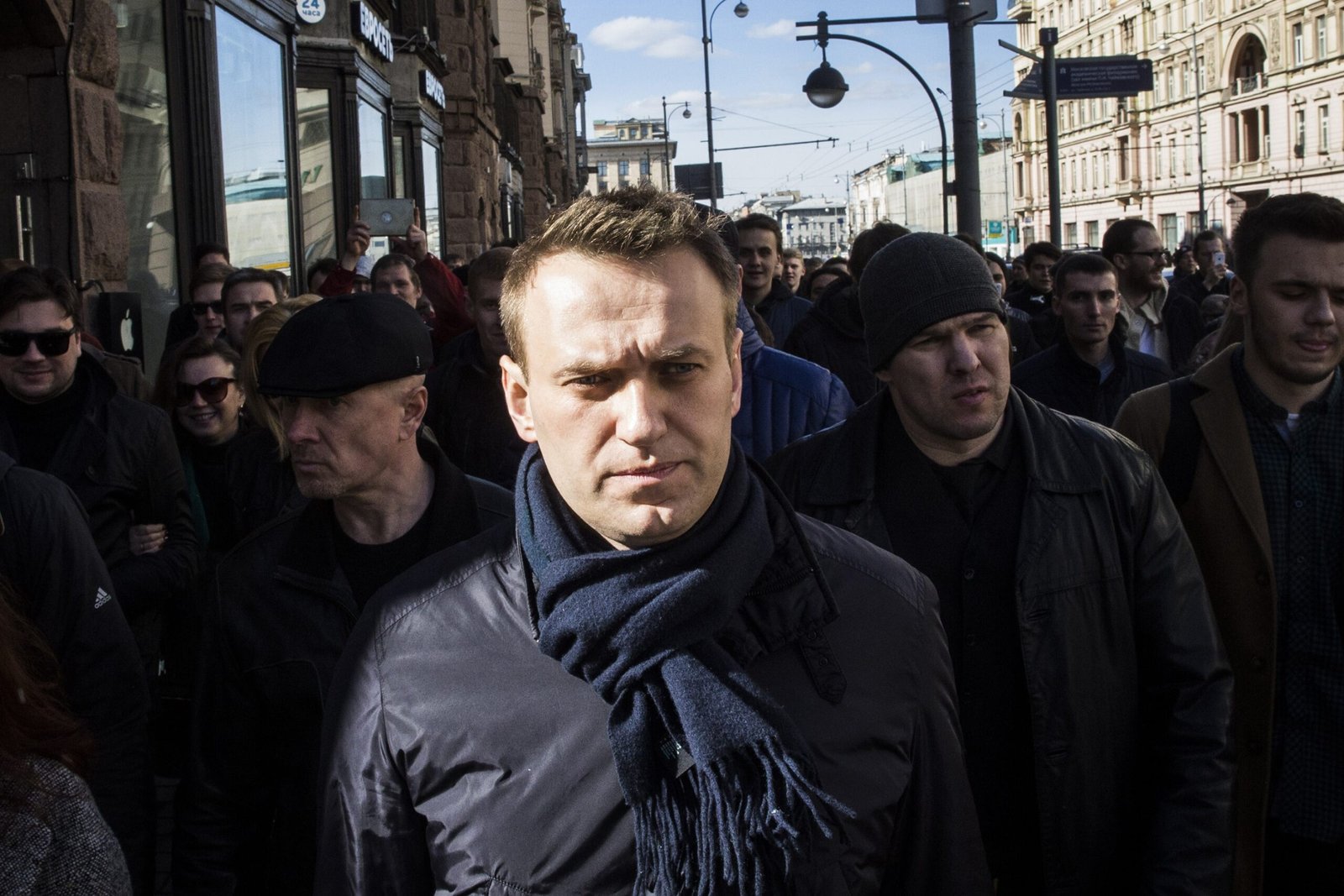 Navalny Héros En Occident Escroc En Russie Alexis Lsk